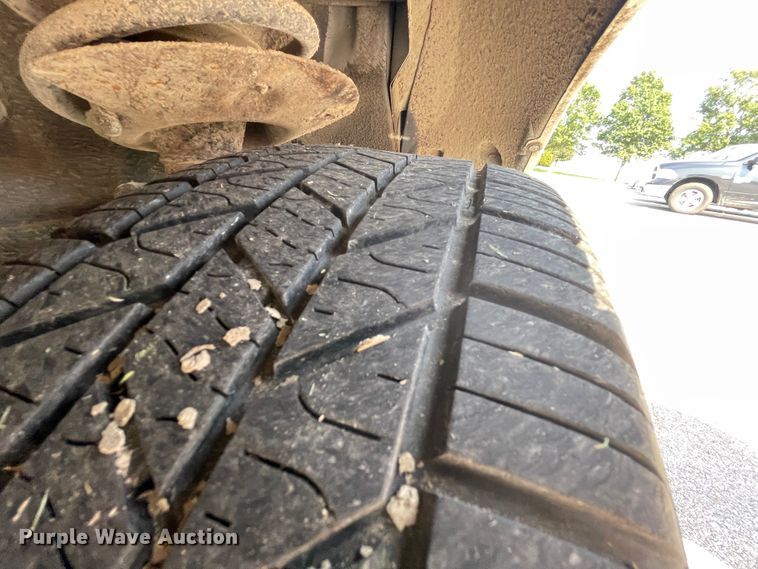 image for item JQ9601 2008 Chevrolet Uplander  van