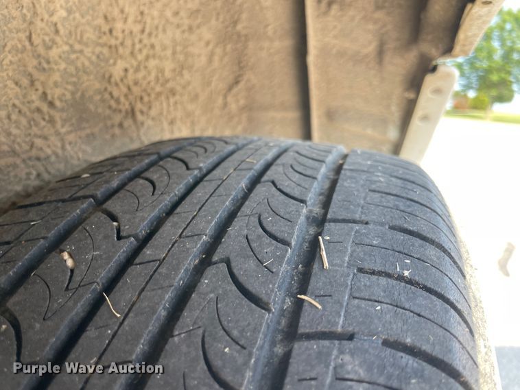 image for item JQ9601 2008 Chevrolet Uplander  van