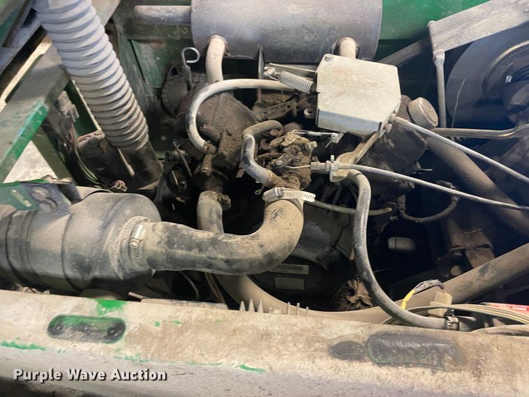 image for item JQ9602 1998 John Deere Gator  utility vehicle