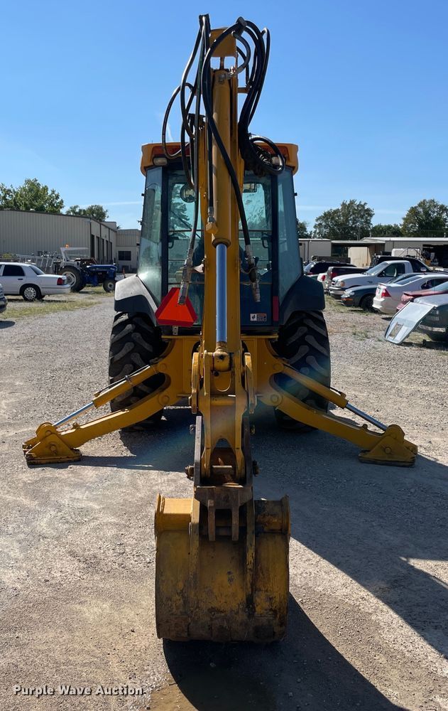 image for item JQ9620 2003 John Deere 310G  backhoe