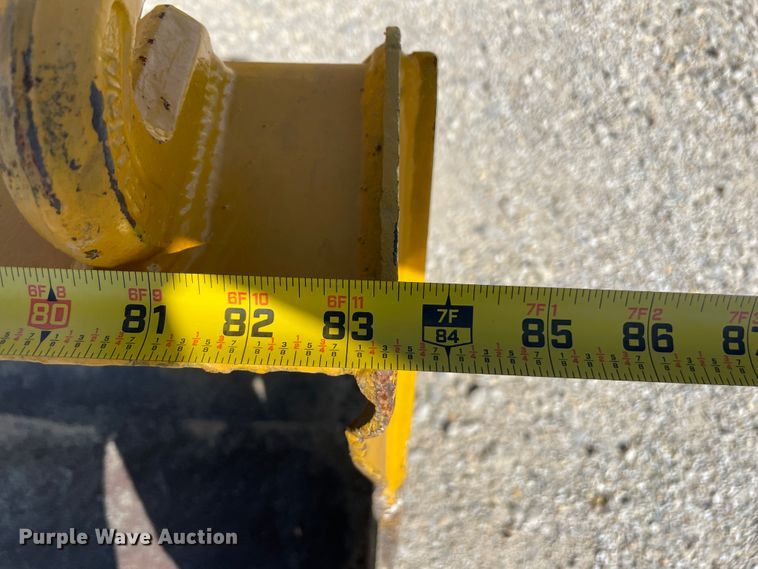 image for item JQ9620 2003 John Deere 310G  backhoe