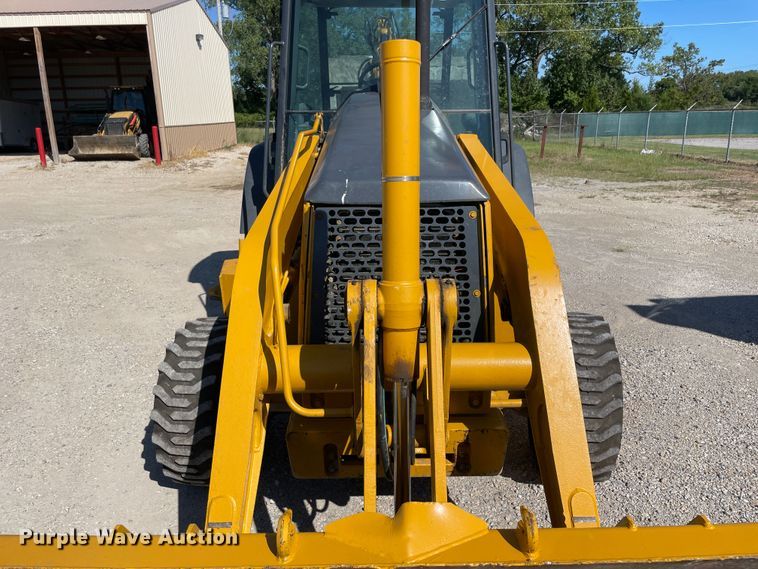 image for item JQ9620 2003 John Deere 310G  backhoe