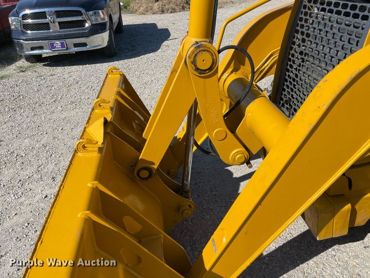 image for item JQ9620 2003 John Deere 310G  backhoe