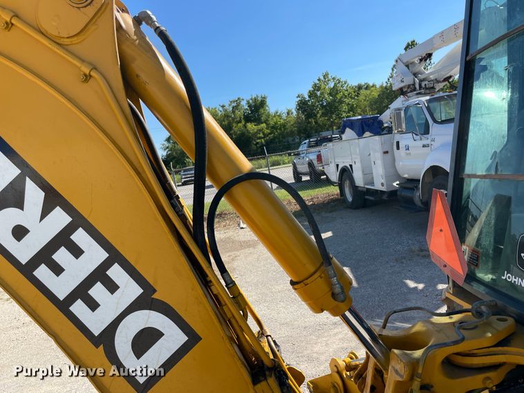 image for item JQ9620 2003 John Deere 310G  backhoe