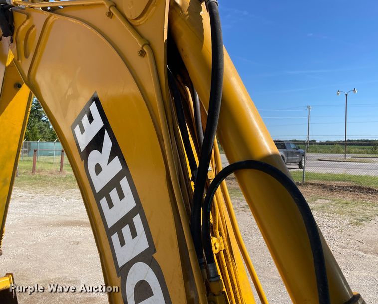 image for item JQ9620 2003 John Deere 310G  backhoe