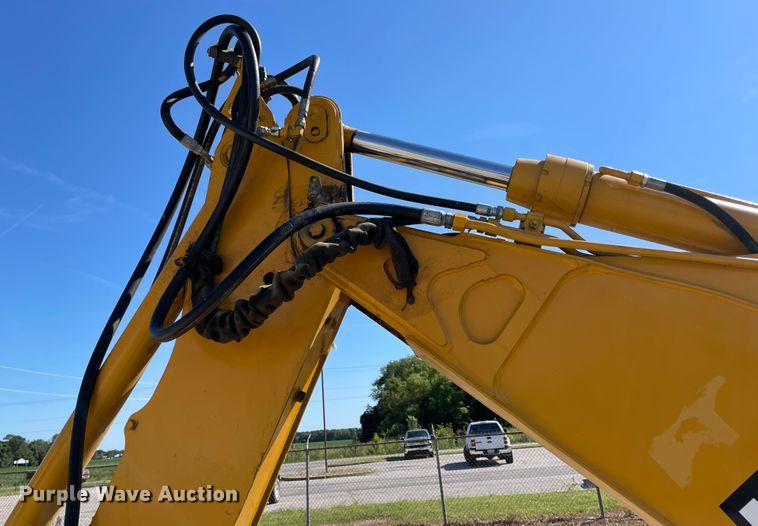 image for item JQ9620 2003 John Deere 310G  backhoe