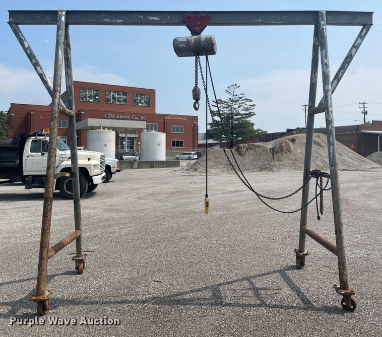 image for item JQ9678 A-frame hoist