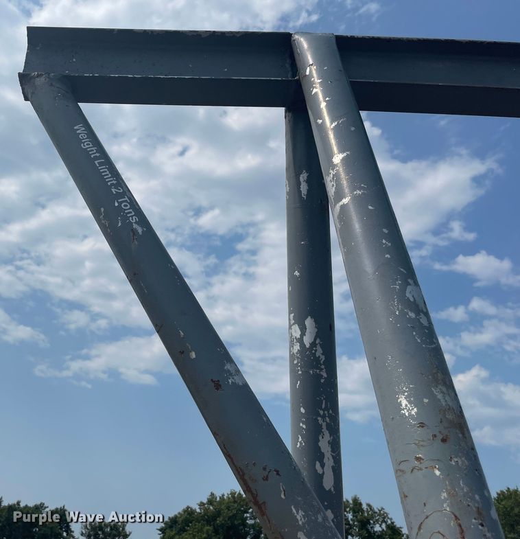 image for item JQ9678 A-frame hoist