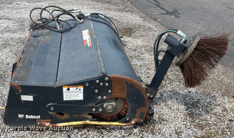 image for item JQ9679 Bobcat 84  7'W skid steer sweeper