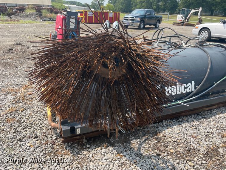 image for item JQ9679 Bobcat 84  7'W skid steer sweeper