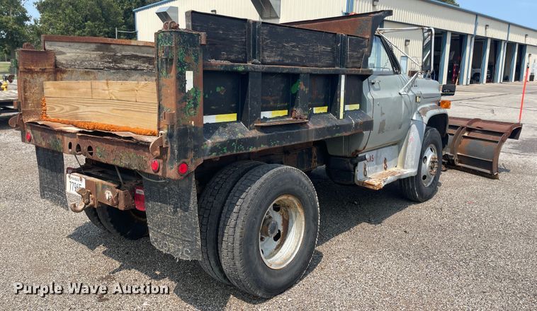 image for item JQ9682 1980 Chevrolet C60  dump truck
