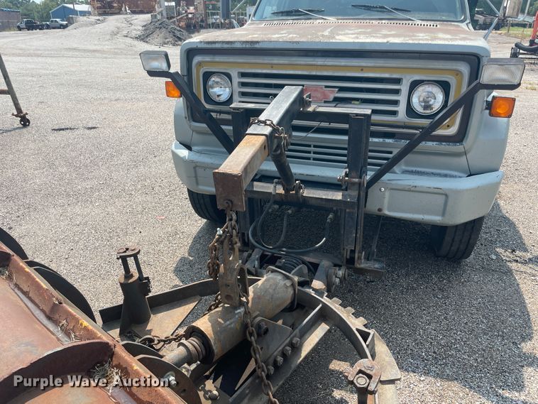 image for item JQ9682 1980 Chevrolet C60  dump truck