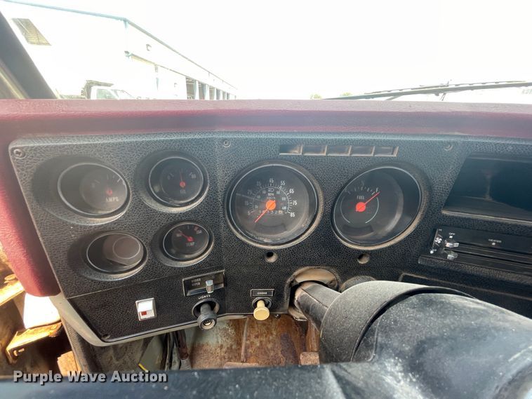 image for item JQ9682 1980 Chevrolet C60  dump truck