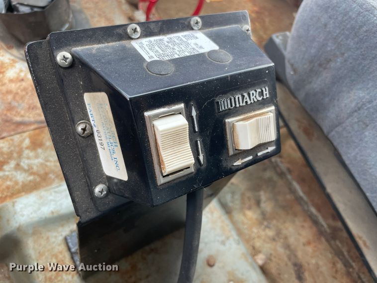 image for item JQ9682 1980 Chevrolet C60  dump truck