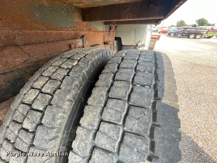 image for item JQ9682 1980 Chevrolet C60  dump truck