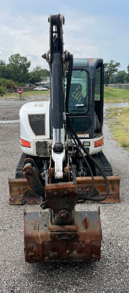 image for item JQ9687 2004 Bobcat 430G  mini excavator
