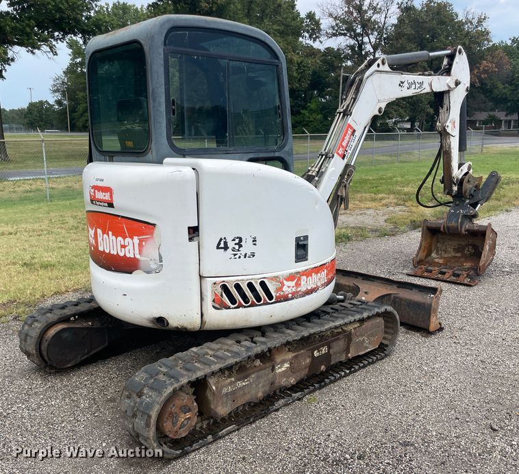 image for item JQ9687 2004 Bobcat 430G  mini excavator