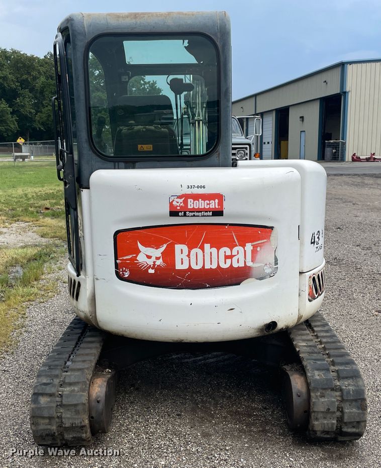 image for item JQ9687 2004 Bobcat 430G  mini excavator