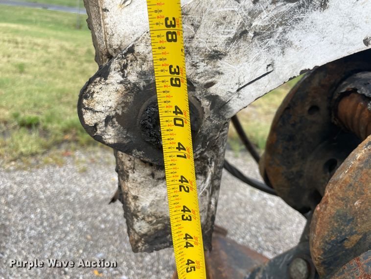 image for item JQ9687 2004 Bobcat 430G  mini excavator