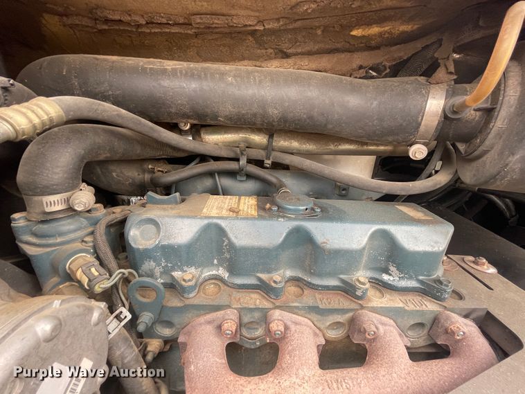 image for item JQ9687 2004 Bobcat 430G  mini excavator