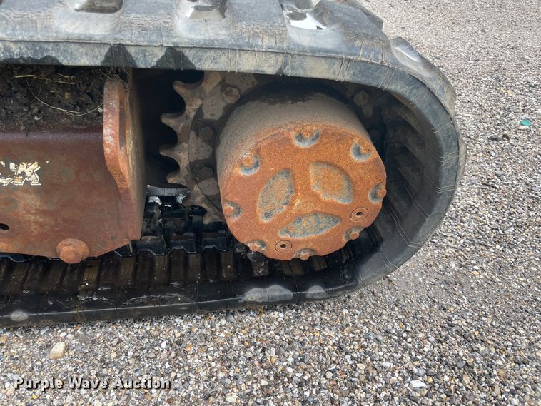 image for item JQ9687 2004 Bobcat 430G  mini excavator