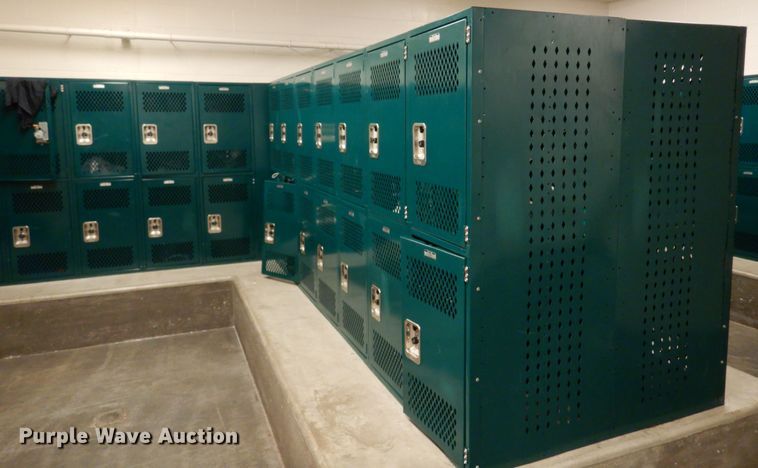 image for item JT9561 (102) lockers