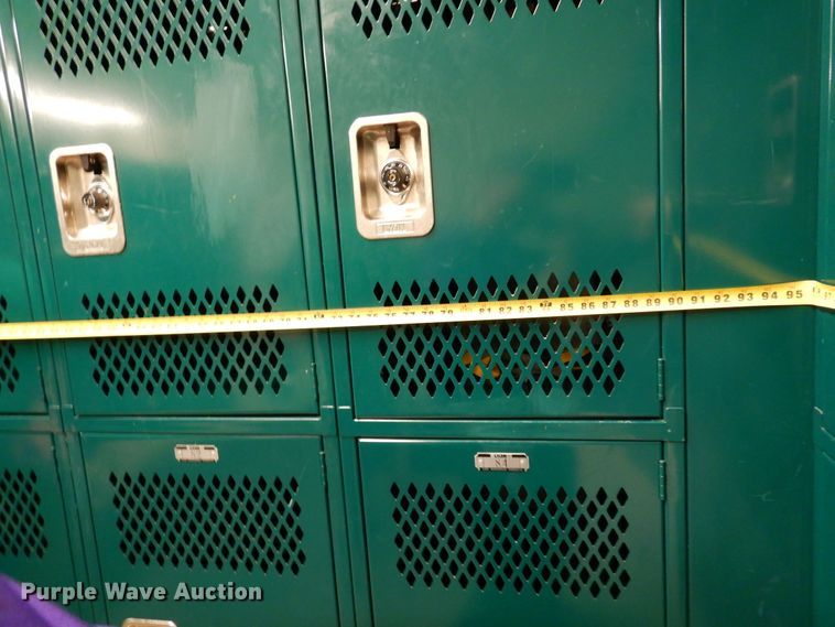 image for item JT9561 (102) lockers