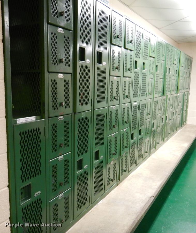 image for item JT9562 (4) lockers sets