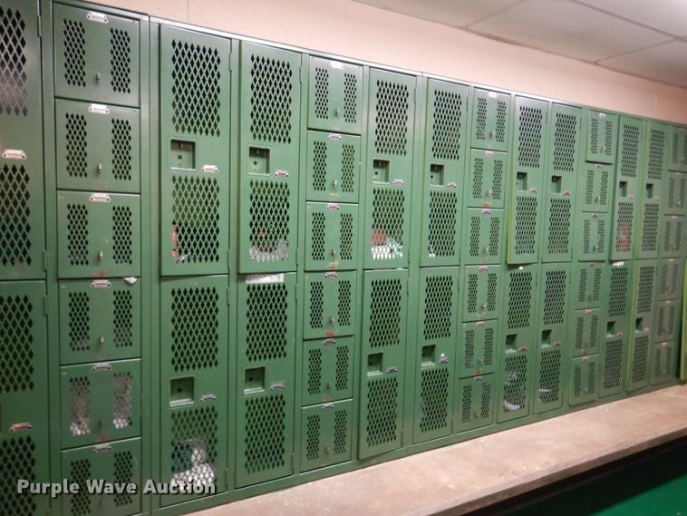 image for item JT9562 (4) lockers sets