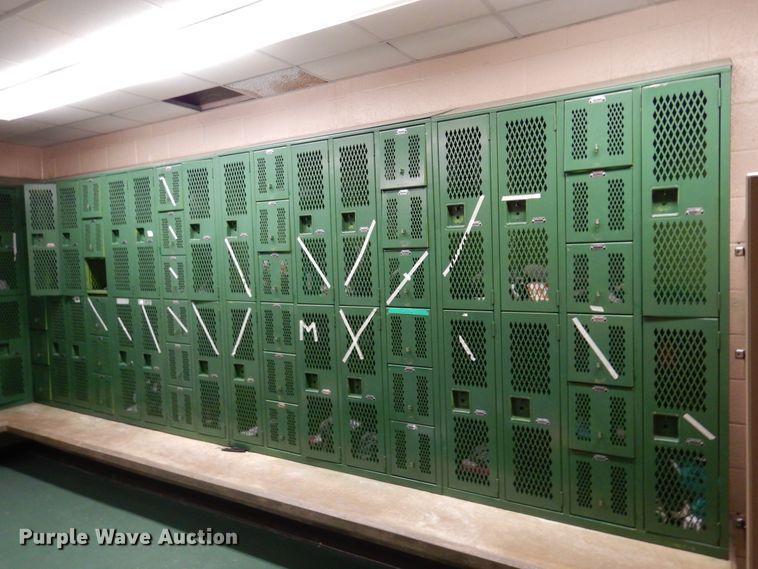 image for item JT9562 (4) lockers sets