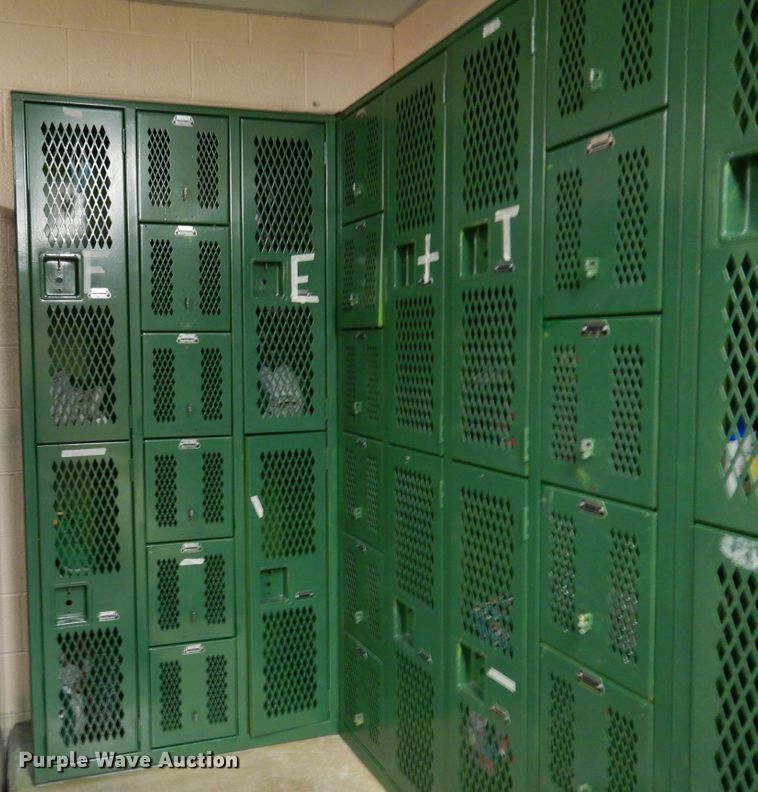 image for item JT9562 (4) lockers sets
