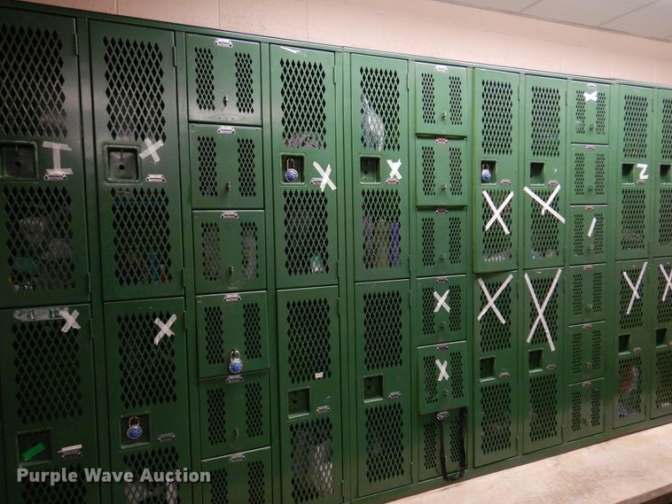 image for item JT9562 (4) lockers sets