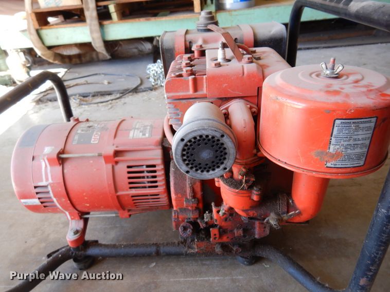 image for item JT9581 Homelite 4400  generator