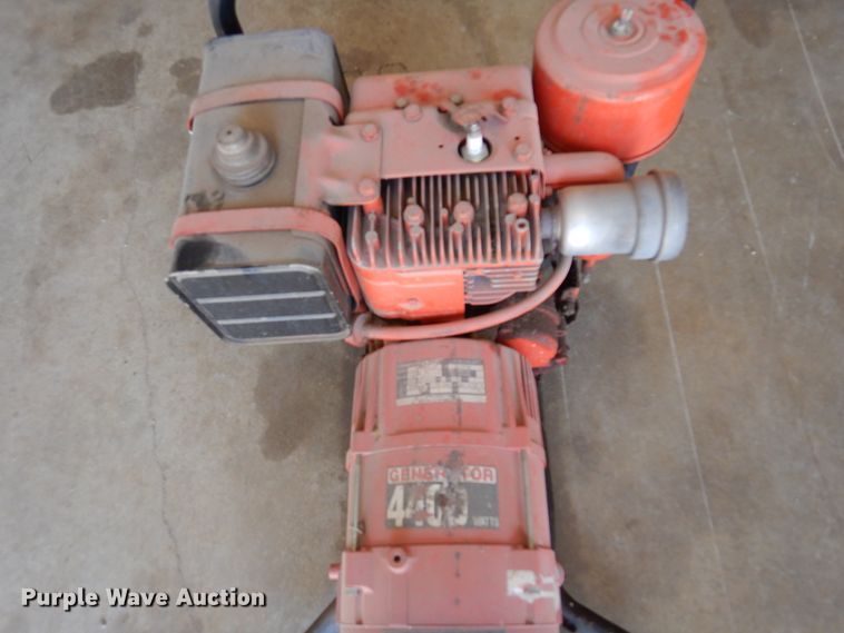 image for item JT9581 Homelite 4400  generator