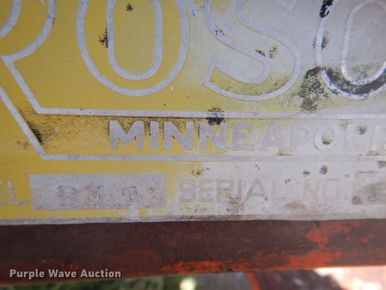 image for item JZ9862 RMT oil distributor trailer