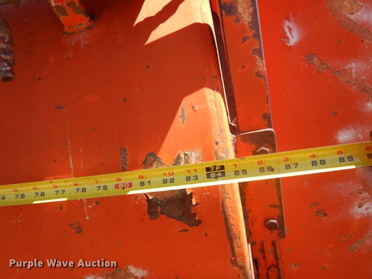 image for item JZ9862 RMT oil distributor trailer