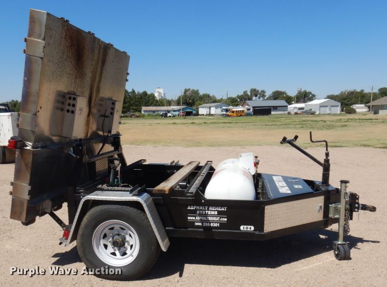 image for item JZ9867 2008 Asphalt Reheat System ARS2  asphalt recycler