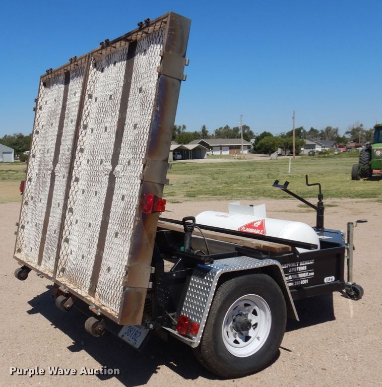 image for item JZ9867 2008 Asphalt Reheat System ARS2  asphalt recycler