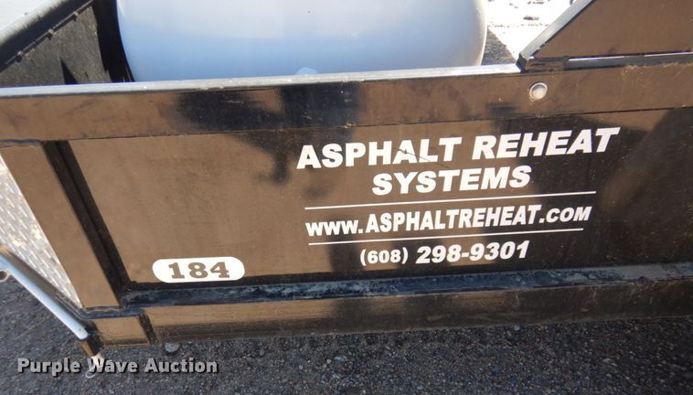 image for item JZ9867 2008 Asphalt Reheat System ARS2  asphalt recycler