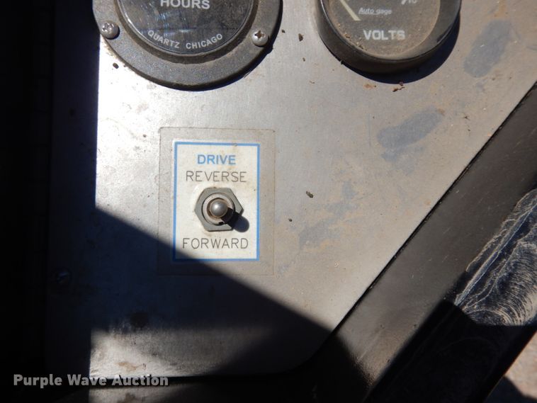 image for item JZ9867 2008 Asphalt Reheat System ARS2  asphalt recycler