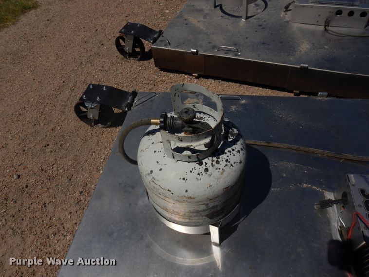 image for item JZ9867 2008 Asphalt Reheat System ARS2  asphalt recycler