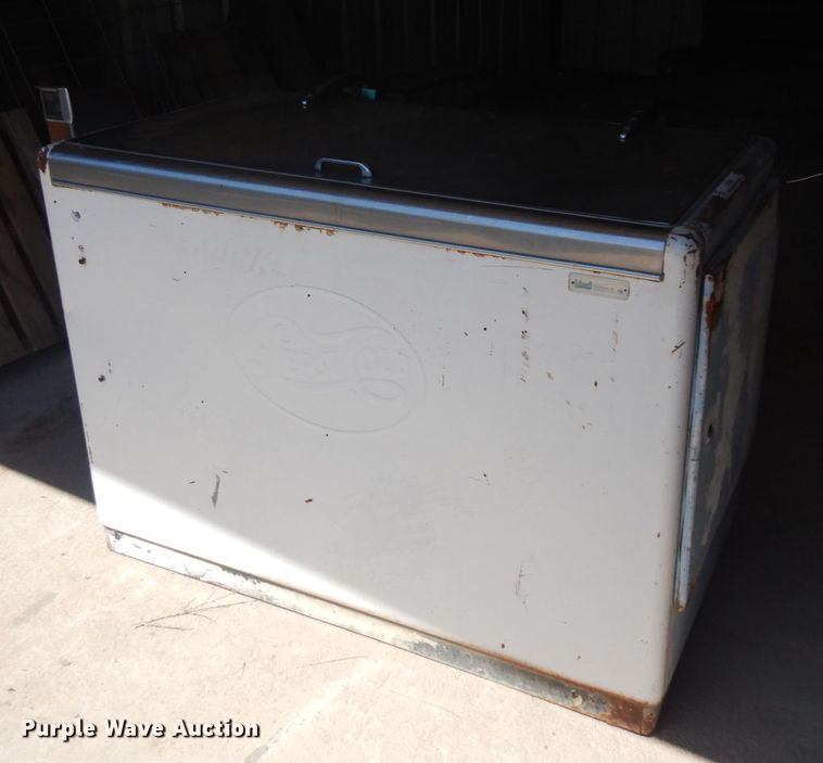 image for item JZ9885 Ideal Dispenser Co. A-300  vending machine