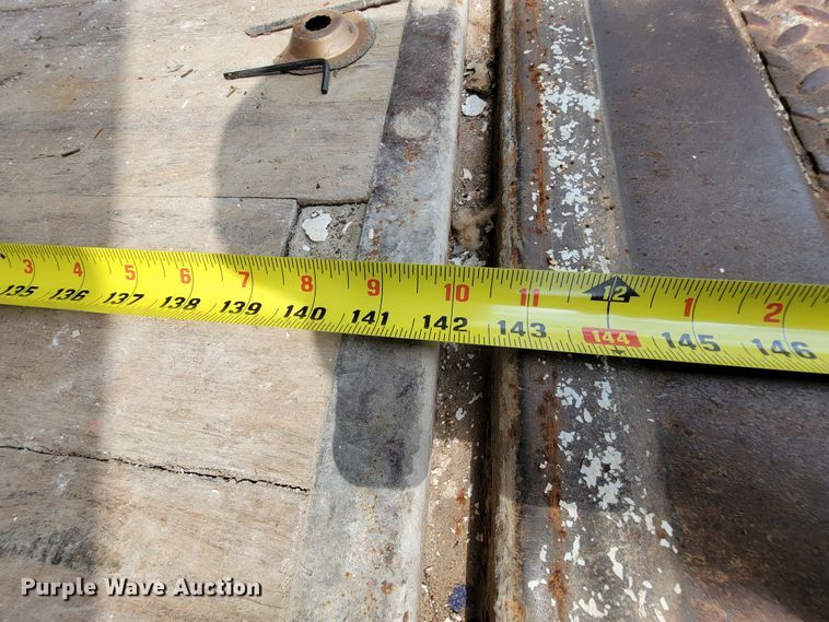 image for item KD9495 1998 Isuzu NPR  box truck