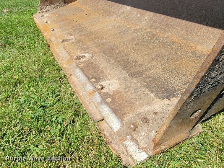 image for item KD9522 2004 John Deere 444J  wheel loader