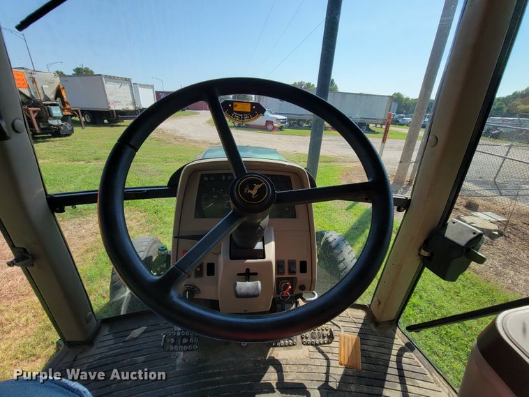 image for item KD9523 2005 John Deere 6415  tractor