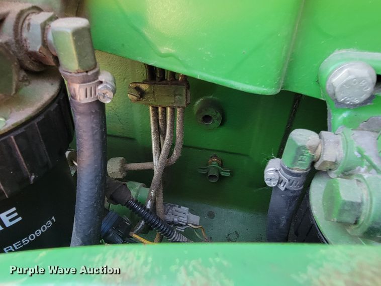 image for item KD9523 2005 John Deere 6415  tractor