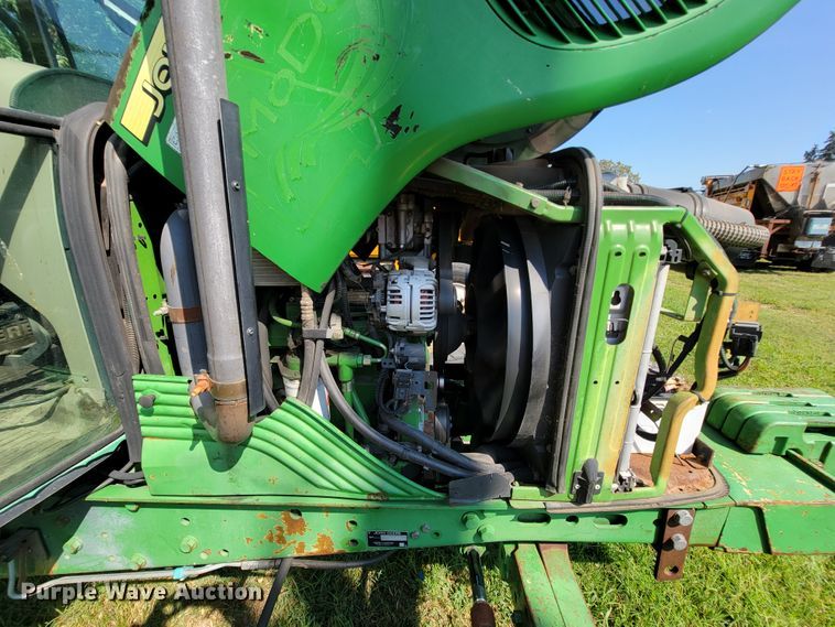 image for item KD9523 2005 John Deere 6415  tractor