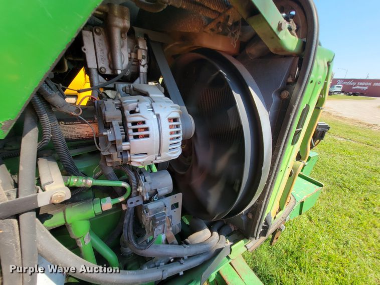 image for item KD9523 2005 John Deere 6415  tractor