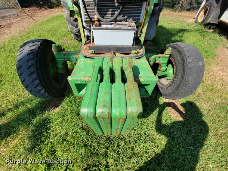 image for item KD9523 2005 John Deere 6415  tractor