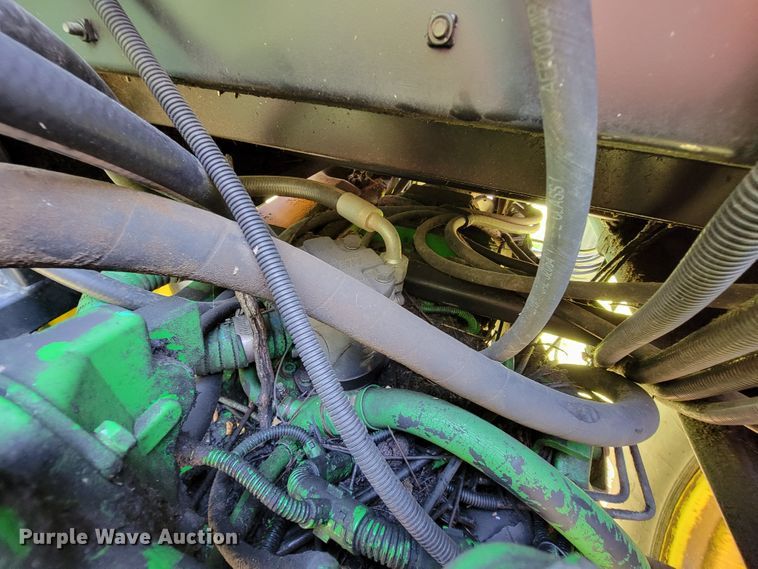 image for item KD9523 2005 John Deere 6415  tractor